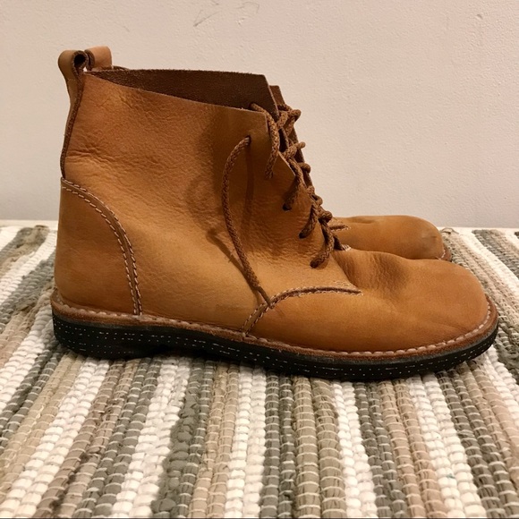 PRIVATELY SOLD!!! Vintage HO2 Studio tan suede leather ankle boots - Picture 13 of 14